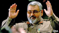حسن فیروزآبادی می‌گوید که هیچ حکم قضایی یا دستوری از سوی رهبر جمهوری اسلامی برای تخلیه این ویلا «دریافت نکرده» است.