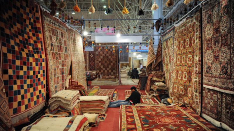 سی ان ان: تحریمها می‌تواند صنعت فرش ایران را به فاجعه تبدیل کند