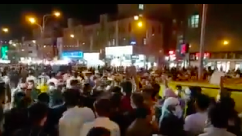 اعتراض هزاران نفر در شهرهای خوزستان در حمایت از مردم خرمشهر