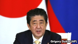 شینزو آبه، نخست‌وزیر ژاپن، به زودی از خاورمیانه دیدار می‌کند.