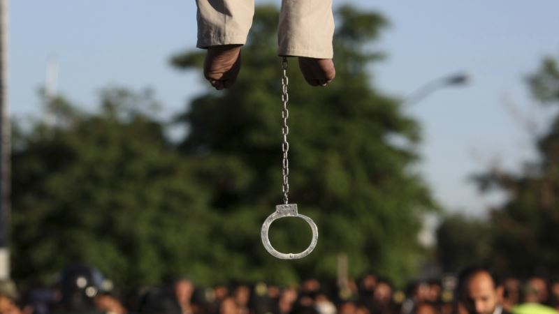 دست کم چهار متهم در ایران طی یک روز اعدام شدند