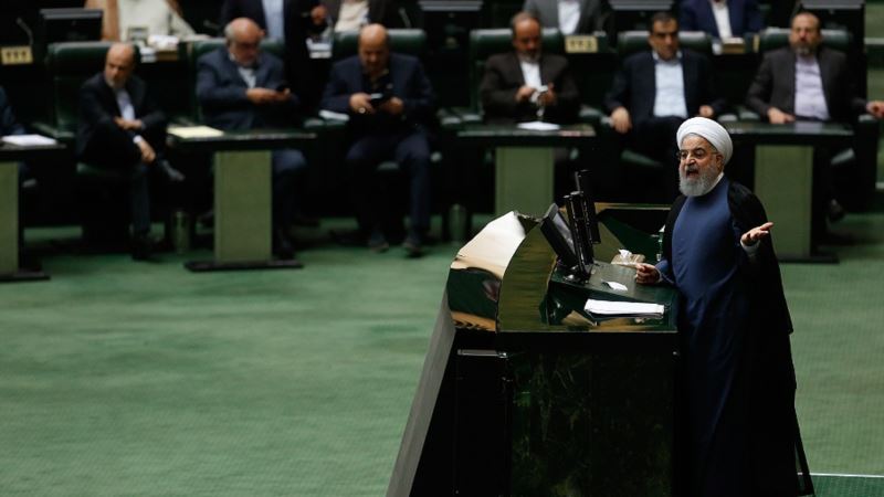 روحانی افشاگری نکرد؛ نمایندگان مجلس هم از پاسخ رئیس جمهور قانع نشدند