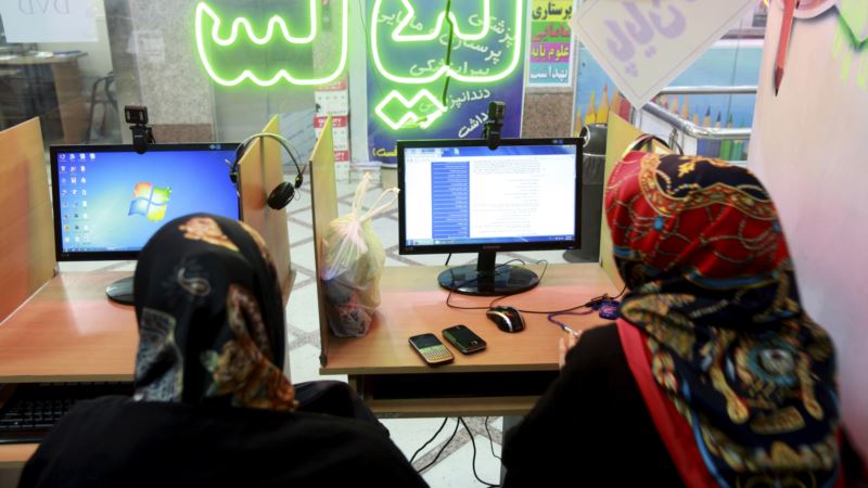 مقام‌های قضایی ایران همچنان مخالف رفع فیلتر «توئیتر» هستند