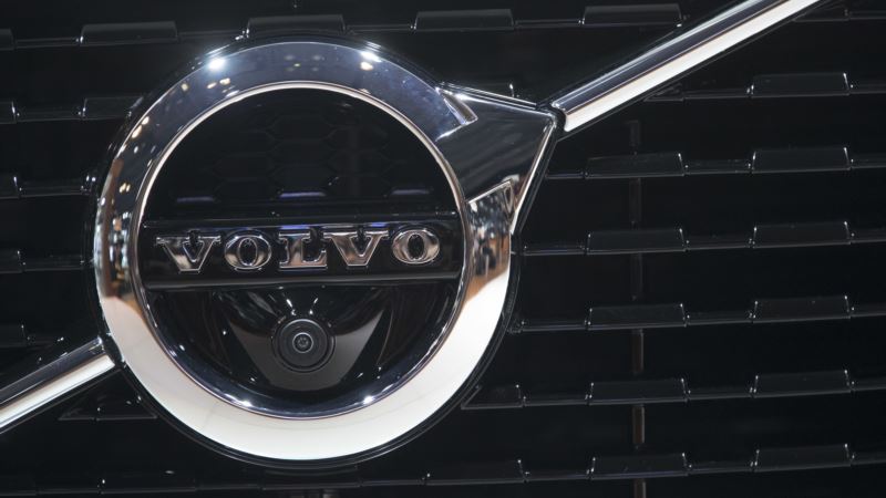 در پی بازگشت تحریم‌ها شرکت «ولوو» تولید کامیون در ایران را متوقف کرد