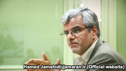 محمود صادقی، نماینده تهران 